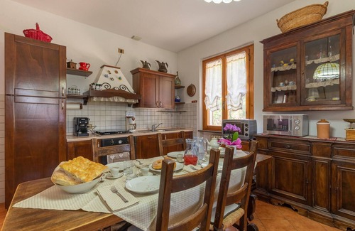 Bivio Lugnano House | Exceptional 5-Bedroom Retreat in Monte S. Maria Tib