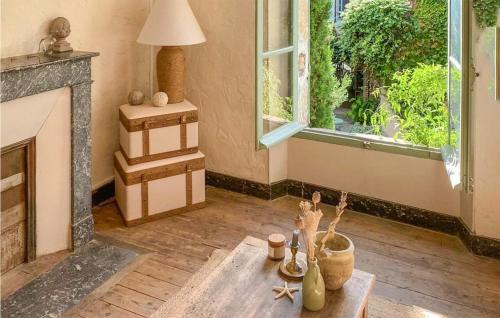 Villeneuve-sur-Yonne House | Inviting 5 Bedroom Home in Villeneuve-Sur-Yonne