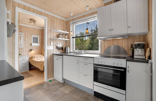 Oster Somarken House | Oceanfront 3-Bedroom Retreat in Aakirkeby Awaits You