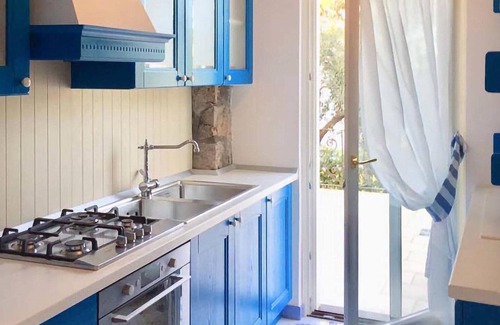 Anacapri House | Relax in a Vacation Home with Pool and Ocean Views