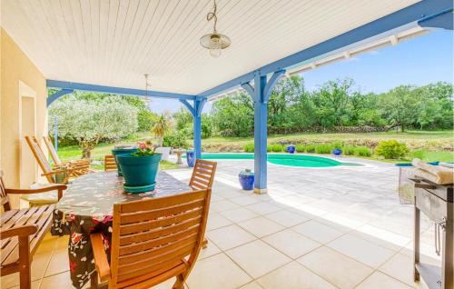 Autoire House | Inviting Autoire Home with Outdoor Pool for Family Fun