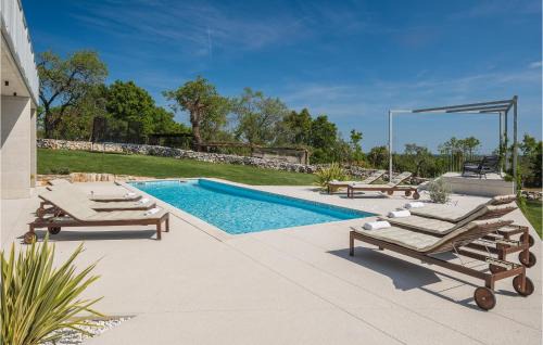 Orihi House | Ideal Home in Barban with Pool & Family-Friendly Amenities