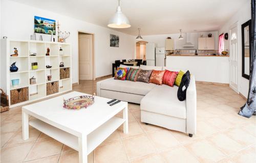 Bordezac House | Inviting Retreat in Bordezac with Outdoor Pool & Pets Allowed