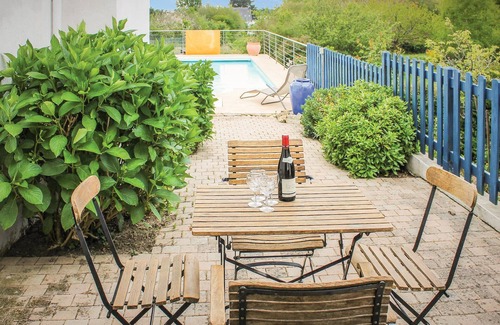 Sene House | Inviting 2 Bedroom Accommodation with Oceanfront Views