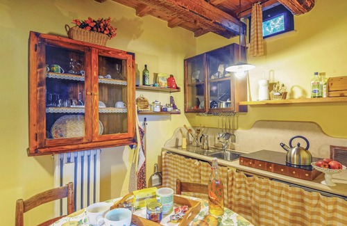 Cagli House | Cozy 1 Bedroom Accommodation with Pool and Spa in Cagli PU