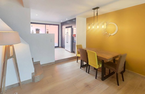 Cebazan House | Lovely home in Cébazan with WiFi