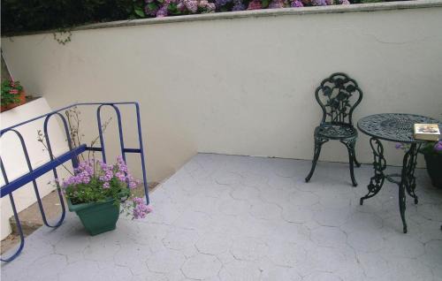 Chateauneuf-du-Faou House | Cozy Home in Chateauneuf Du Faou with Family Amenities