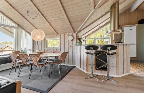 Ebeltoft House | Family-Friendly Getaway with Oceanfront Views and Spa
