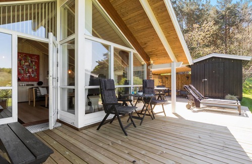 Ebeltoft House | Family-Friendly Getaway with Oceanfront Views and Spa