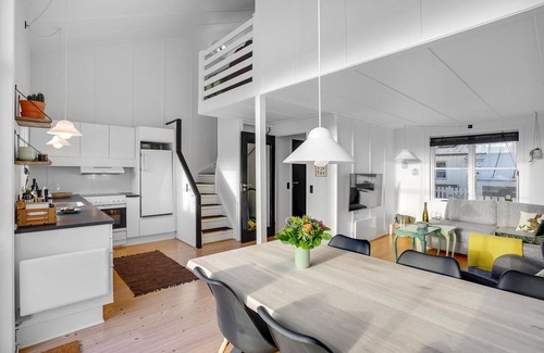 Øer Strand House | Family-Friendly Coastal Retreat with Pool and Ocean Views