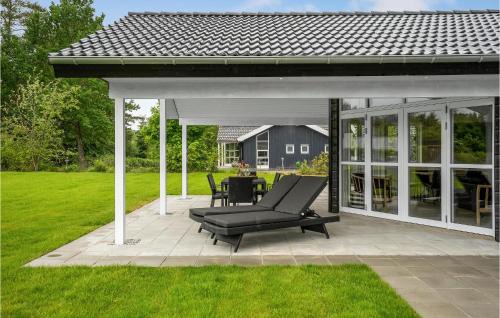 Øksenmølle House | Cozy Getaway in Ebeltoft with Pool and Wifi Access