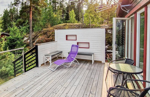 Enebakk House | Experience Unique Fjord Views at Our Family-Friendly Retreat