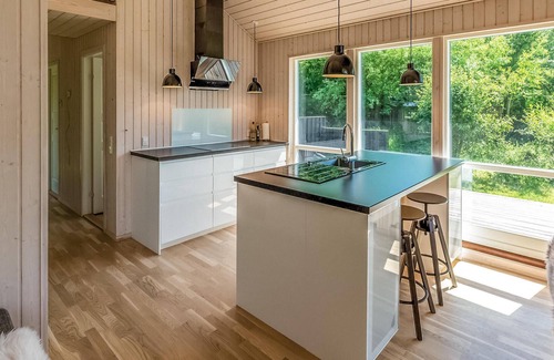 Reersø House | Cozy 2 Bedroom Stay in Gørlev with Ocean and Lake Views