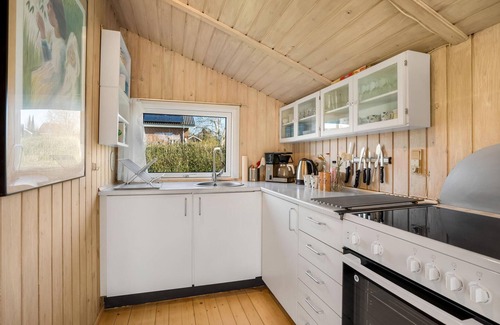 Hejlsminde Strand House | Oceanfront 3 Bedroom Retreat in Hejls - Guest Rated 10/10