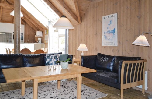 Haurvig House | Enjoy 4-Bedroom Accommodation in Hvide Sande with Ocean Views