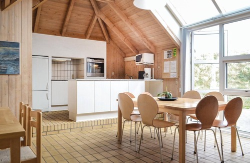 Haurvig House | Enjoy 4-Bedroom Accommodation in Hvide Sande with Ocean Views
