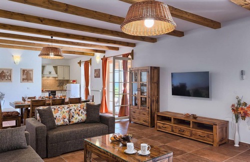 Peruski House | Lovely home in Krnica