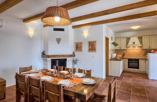 Peruski House | Lovely home in Krnica