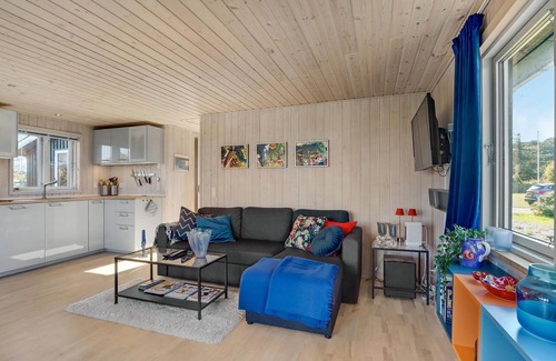 Logstor House | Experience Breathtaking Fjord Views in Your Dream Getaway