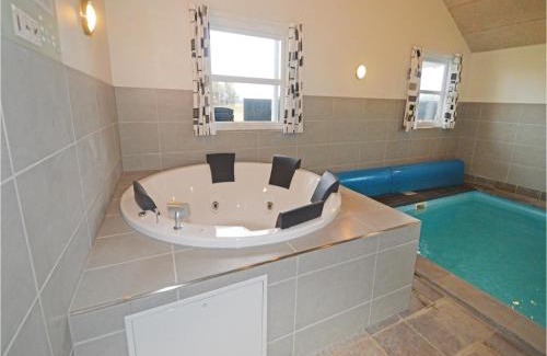 Nr. Lyngby House | Charming Home in Lkken: Pet-Friendly with Private Pool