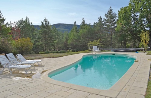La Bastide House | Beautifully Decorated Villa with Pool and Spa Experience