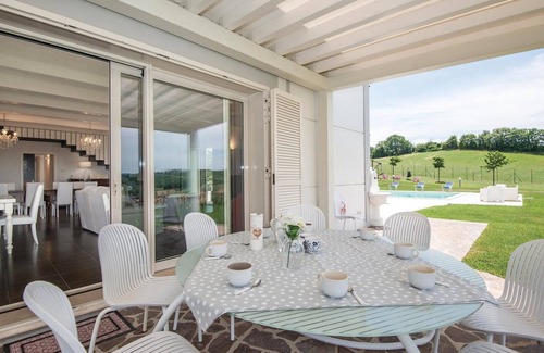 Montecastrilli House | Spacious 7-Bedroom Retreat in Montecastrilli with Pool