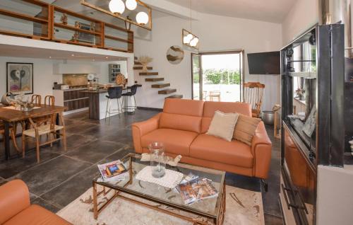 Marina Velca House | Lovely Home In Marina Velca With Wifi