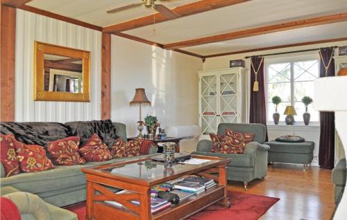 Mellerud House | Cozy Mellerud Home with Kitchen & Child-Friendly Amenities
