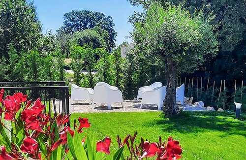 Nedescina House | Spacious 3 Bedroom Retreat with Private Pool in Nedescina