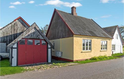 Nexo House | Cozy Home in Nexø: 4-Star Stay with WiFi for Families