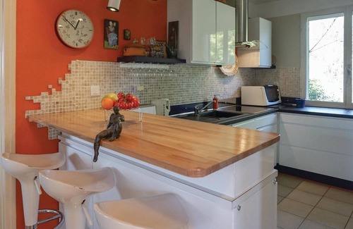 Cebazan House | Serene Cottage Retreat in Hérault with Private Pool