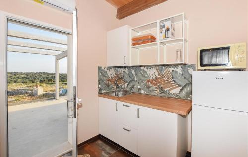 Ragusa House | Pet-Friendly 2 Bedroom Home with Pool in Enchanting Ragusa