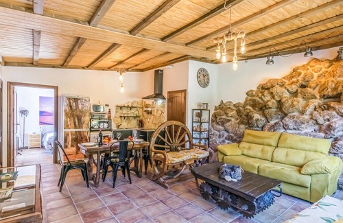 Iznajar House | Comfortable 2-Bedroom Retreat with Pool in Rute