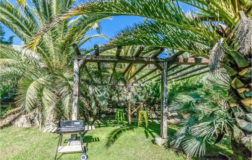 Iznajar House | Cozy Home in Rute with Wifi, Pool & Hot Tub Access