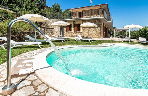 Rutino House | Inviting Mountainside Retreat with Pool & Spa Awaits You