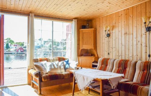 Sogne House | Cozy Sgne Home with Free Wifi & Family-Friendly Amenities