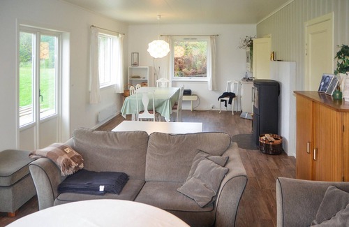 Hyllestad House | Lovely home in Sørbøvåg