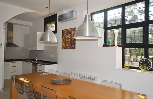 Santa Susanna House | Spacious 6-Bedroom Retreat with Ocean Views in Santa Susanna