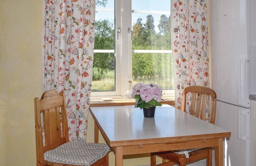 Soderkoping Municipality House | Inviting Vacation Home with Breathtaking Archipelago Views