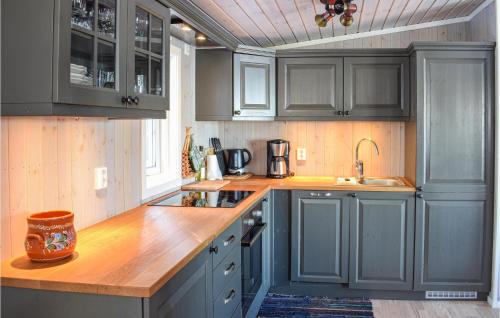 Ringsaker House | Charming Home in Sjusjoen with Kitchen & Family-Friendly Amenities