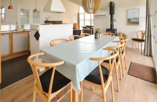Klitmoller House | Cozy Home in Thisted with Wifi and Private Pool Access