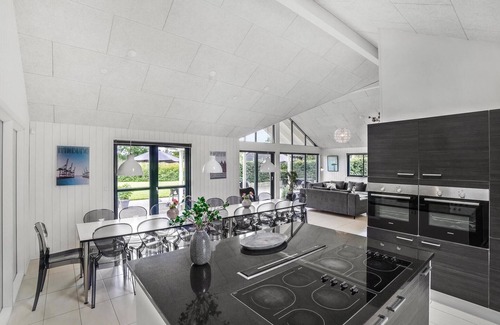 Holloselund House | Discover a Premier Vacation Home with Pool and Spa Amenities