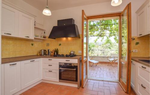 Toffia House | Inviting Home in Toffia with Pool and Hot Tub Access
