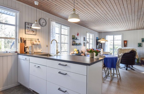 Sønder Nissum House | Cozy Cottage Steps from the Fjord with Oceanfront Views