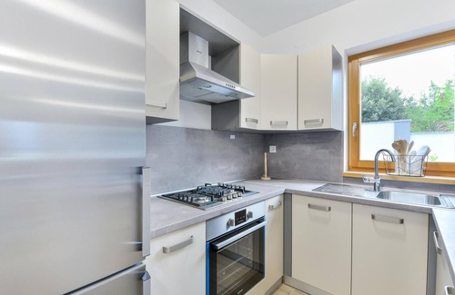 Zaton House | Lovely home in Zaton with WiFi
