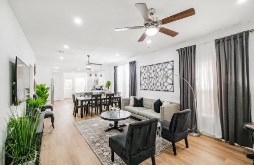 Northside House | Lovely Home Minutes To Downtown