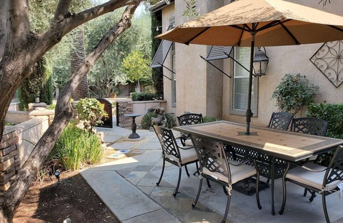 Raisin House | Enchanting Home with Pool, Spa & Lake View Awaits You!