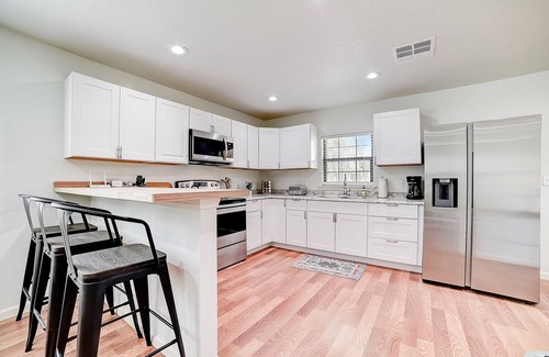 Blanco Cabin | Cozy Home with Deck, Firepit & Pet-Friendly Amenities