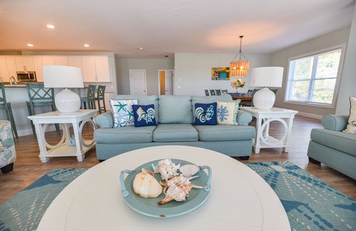 Long Neck House | Inviting Waterfront Retreat with Pool, Beach & Pet-Friendly Perks