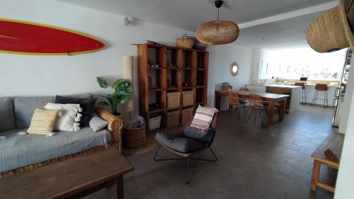 El Medano House | Beautiful Médano House with Oceanfront Views for Families
